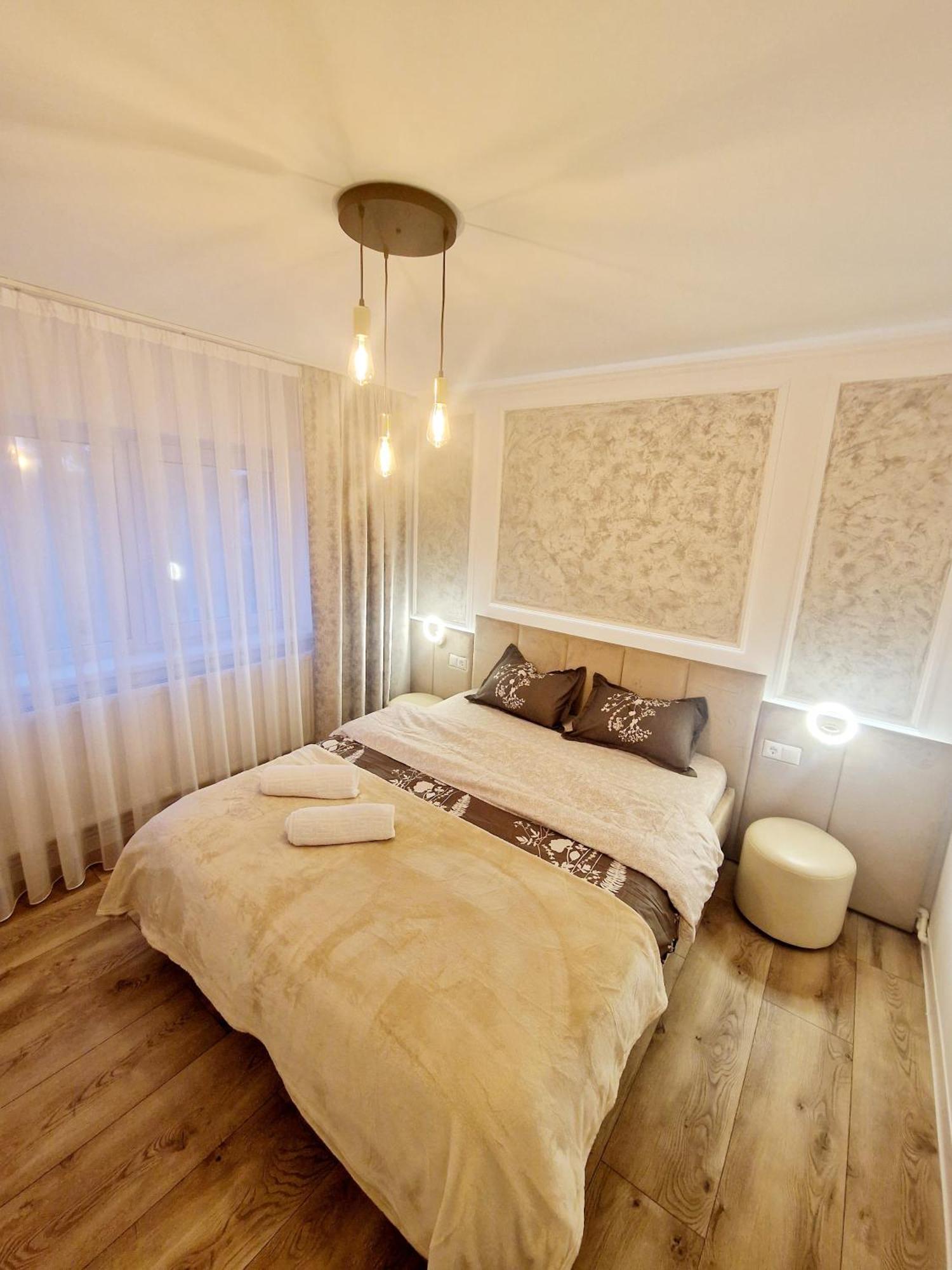 Dream Aparthotel Turda Exteriör bild